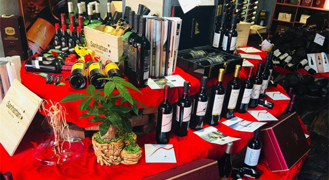 投資進(jìn)口紅酒加盟生意能不能賺錢 投資進(jìn)口紅酒加盟生意能不能賺錢